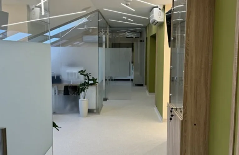 Універсум Дентал (Universum Dental), стоматологічна клініка
