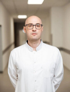 Ярковий  Володимир  Вікторович