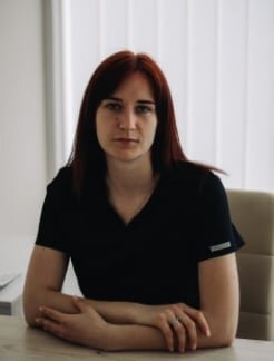 Ярославцева-Розмовенко Анастасія Сергіївна