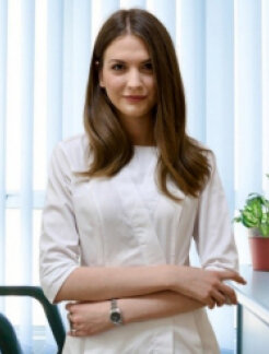 Павлюченко  Анна  Сергіївна