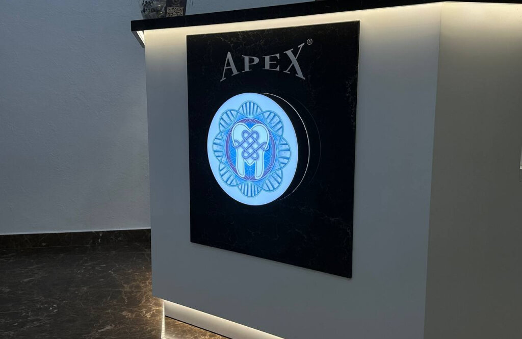 Стоматологічна клініка ApeX
