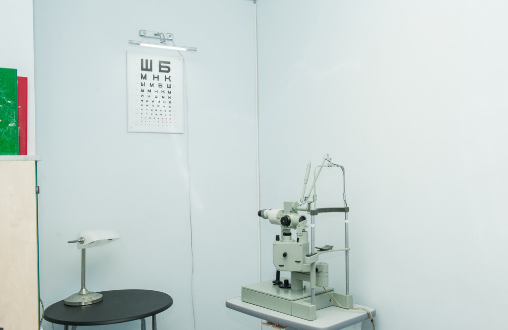 Академія вашого здоров'я на м. Чернігівська