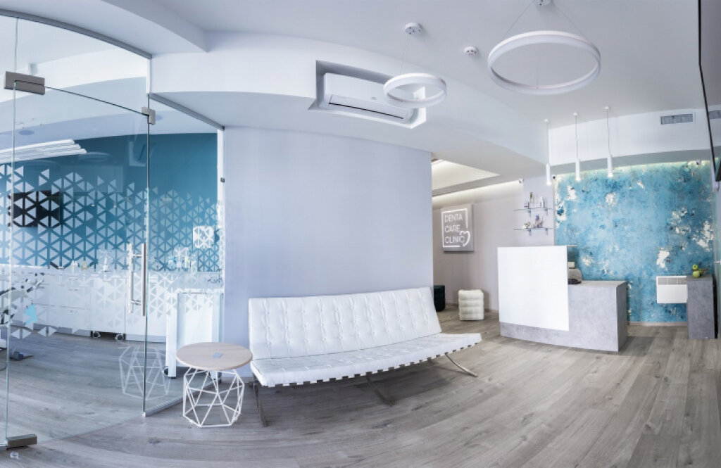 ДентаКерКлінік