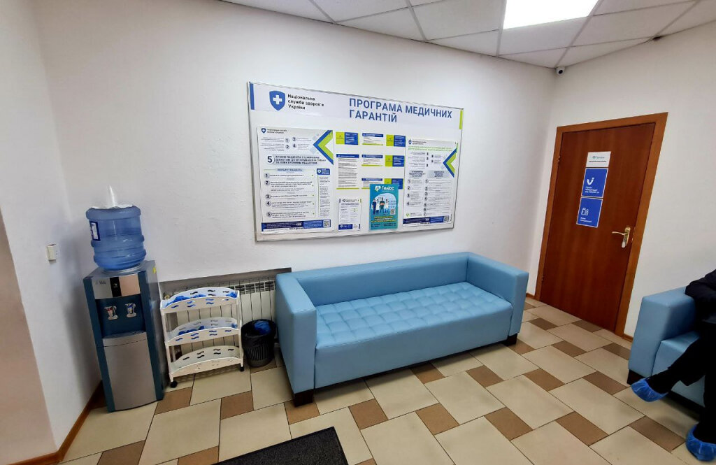 Центр сімейного здоров'я та реабілітації «Геліос» на бул. Зоряний