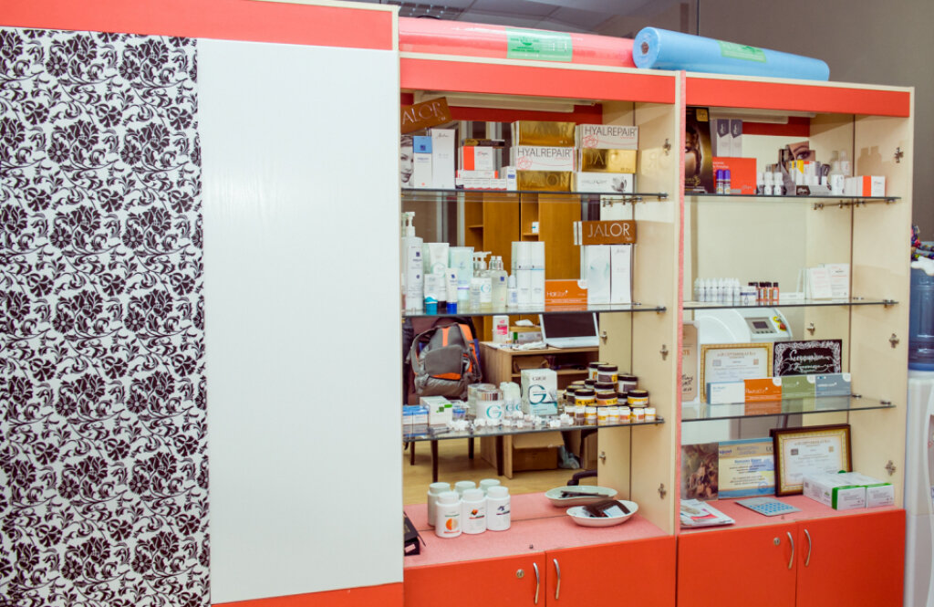 MARAFET Beauty Club & School, студія косметології і перманентного макіяжу