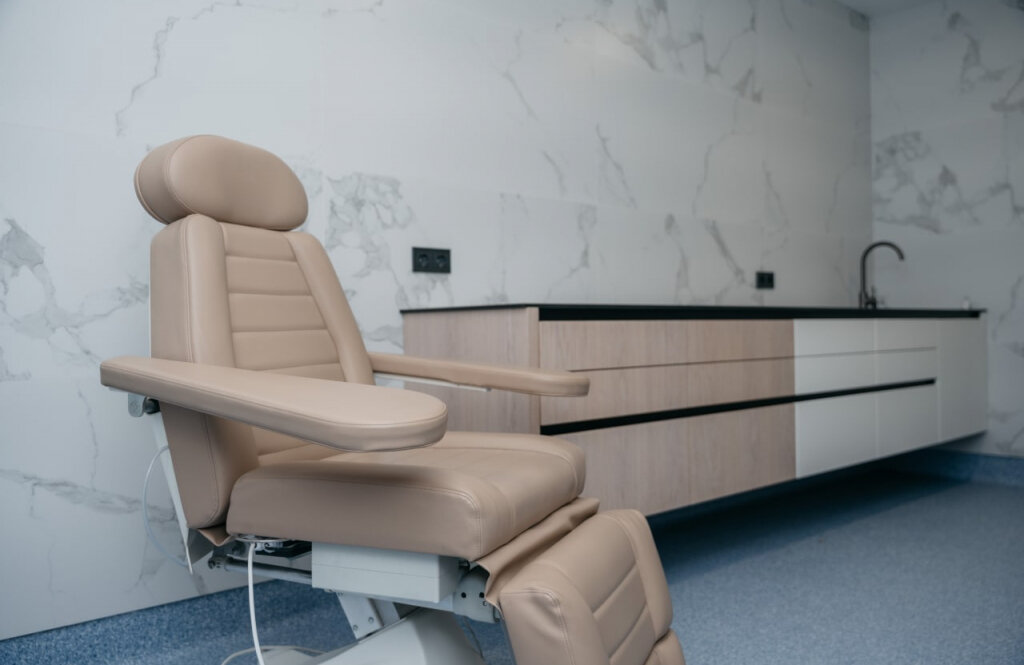 Клініка ортопедичної хірургії ОПОРА