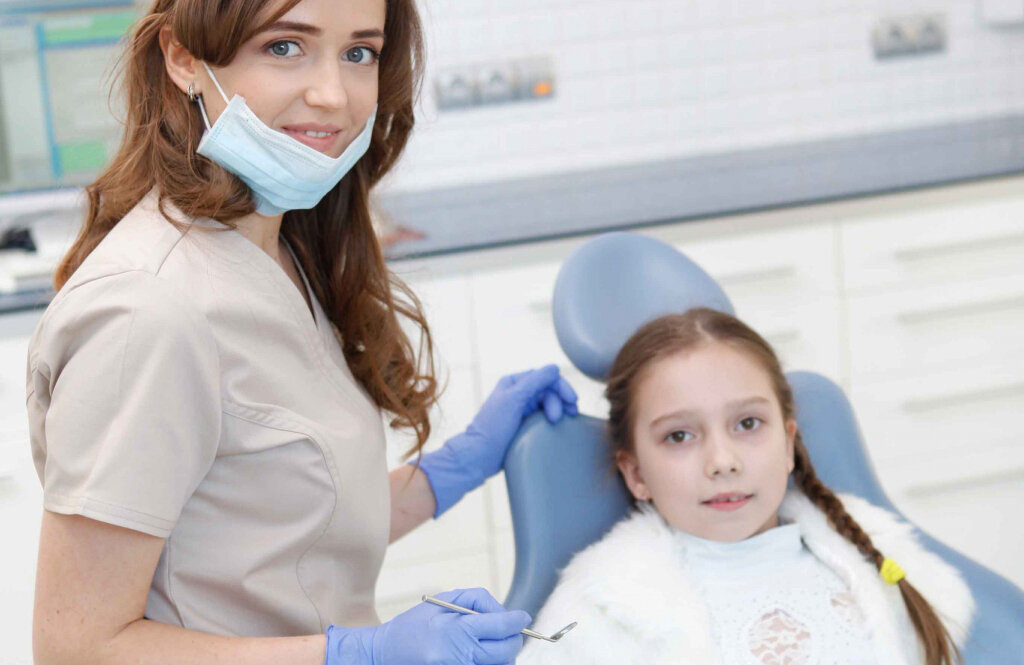 Клініка сучасної стоматології та естетичної медицини «Ідеаль»