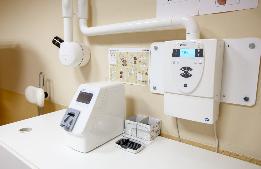 Стоматологічна клініка «Вітасан»