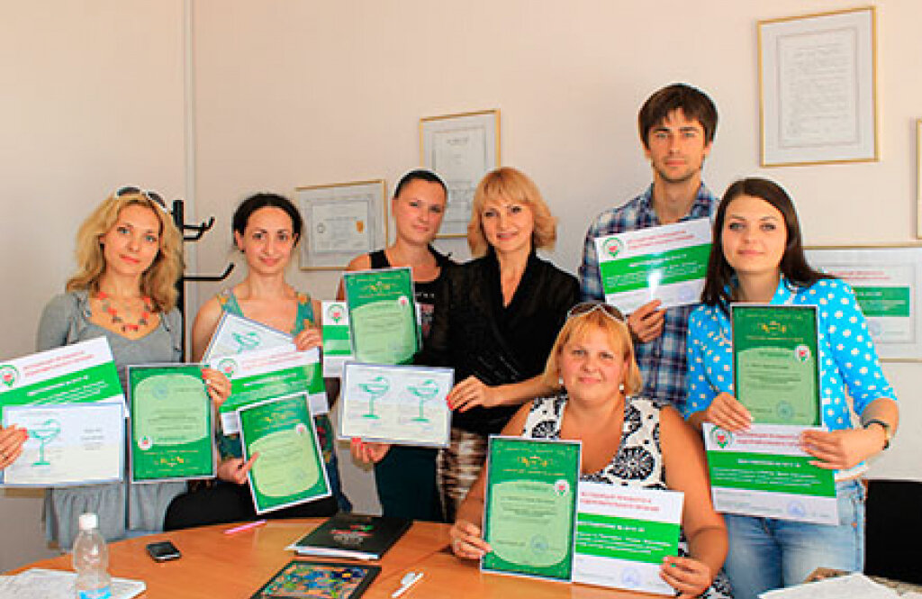 Центр корекції ваги і розвитку особистості Лари Серебрянської