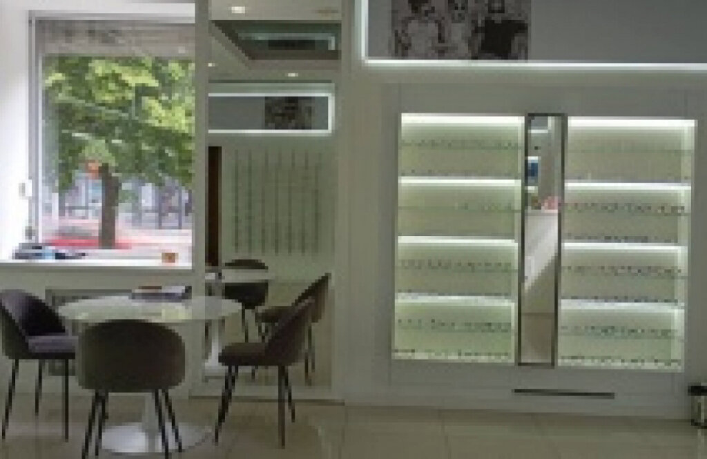 Центр збереження зору «Ваша Оптика» на вул. Київська, 35