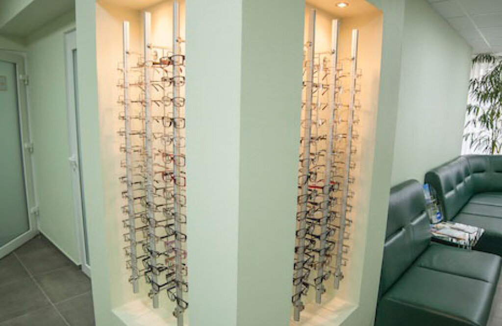 Подільський центр зору