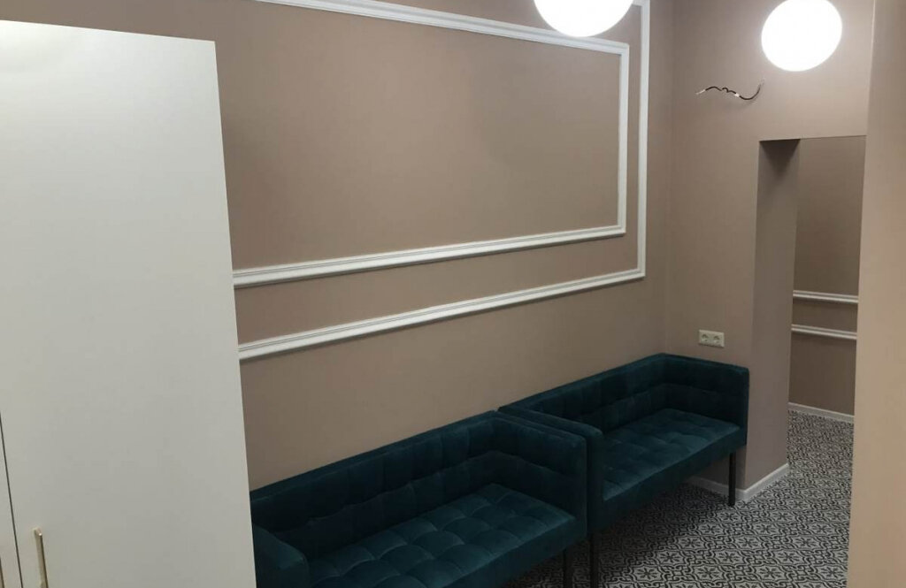 Академія Вашого здоров'я на Дружби Народів