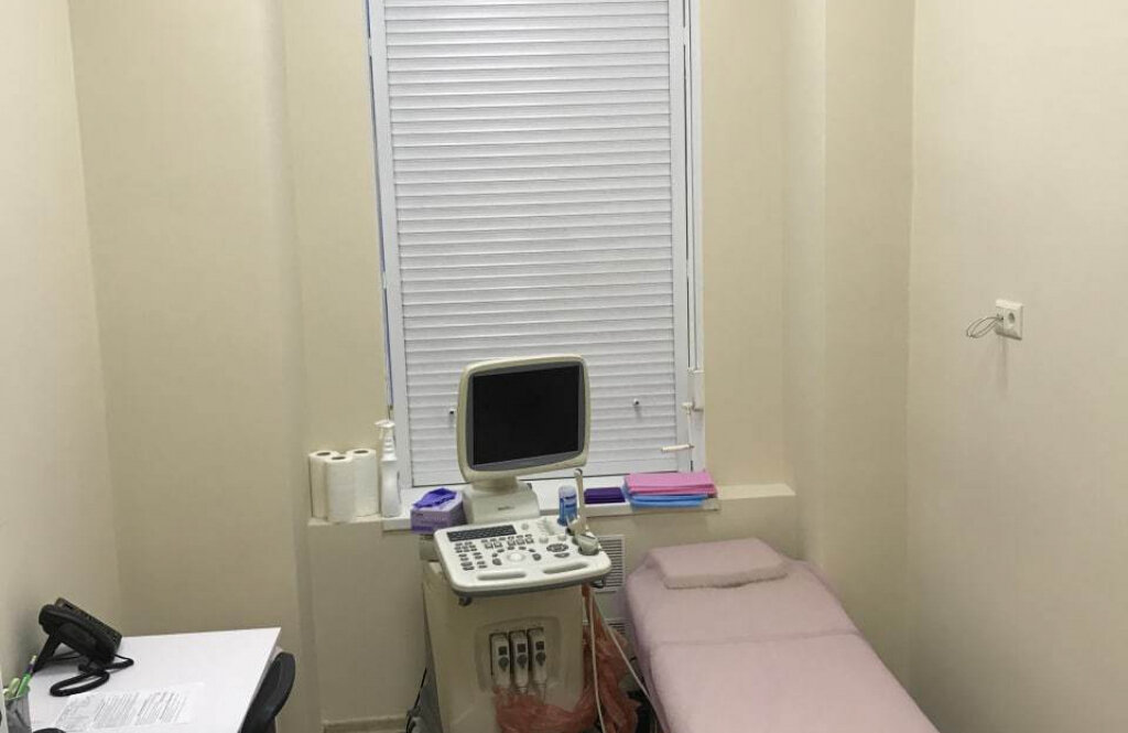 Академія Вашого здоров'я на Дружби Народів