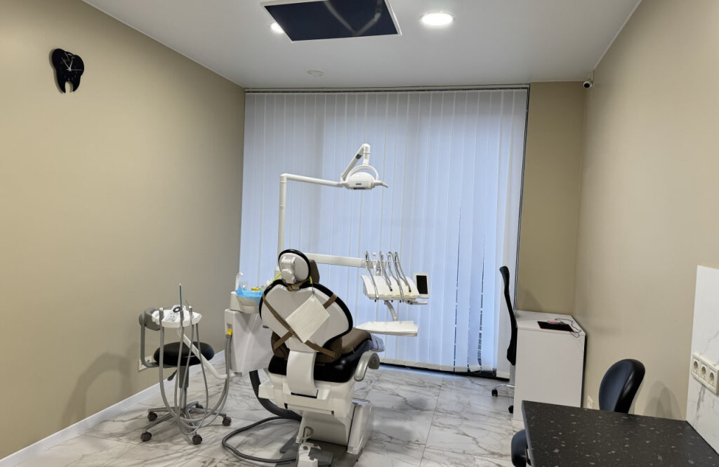 Ho.Me.Dental Clinic (Хоум Дентал Клінік)
