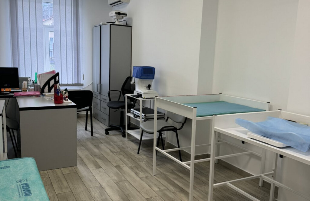 Медичний Центр "100% життя Чернігів"