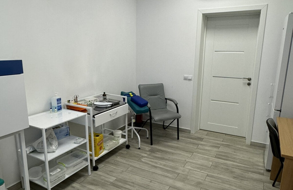 Медичний Центр "100% життя Чернігів"