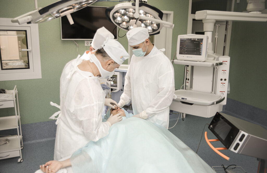 Клініка пластичної хірургії та естетичної медицини ANACOSMA