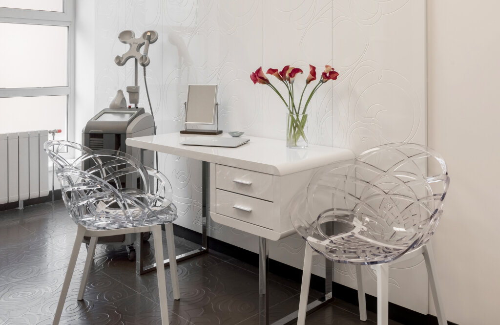 Клініка пластичної хірургії та естетичної медицини ANACOSMA