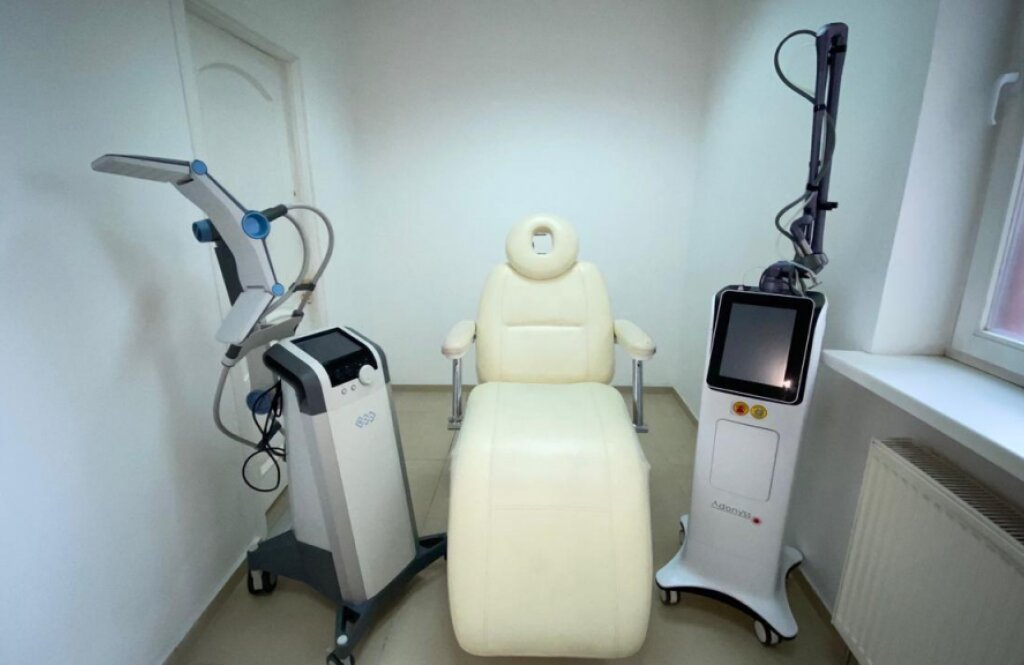 Клініка лазерної та клітинної медицини «Coolaser Clinic»