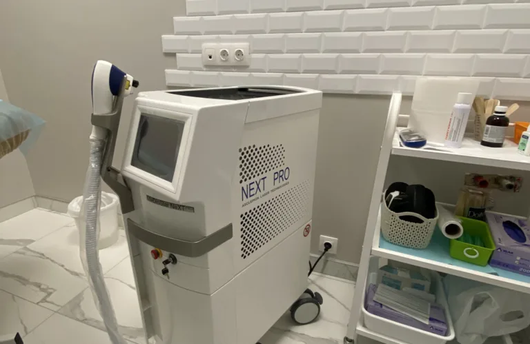 «Dr. Estet Vel Beauty Clinic» («Доктор Естет Вел Б'юті Клінік»)