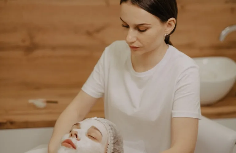 Доктор Зарванська косметолоджи (Dr Zarvanskaya cosmetology)