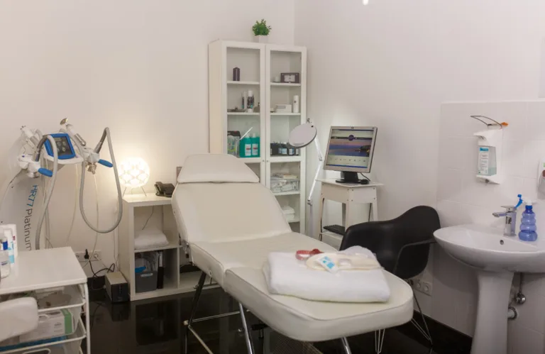 Клініка естетичної медицини «BG LAB»