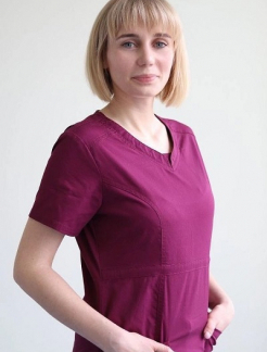 Сворень Юлія