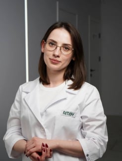 Овсяннікова Юлія Миколаївна