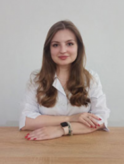 Комар Вікторія Миколаївна