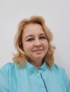 Ярошевська Олена Валентинівна