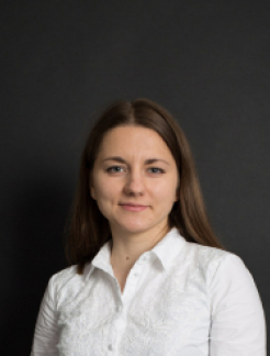 Дядечко Яна Володимирівна