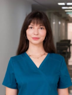 Мєдвєдєва  Яна  Олегівна