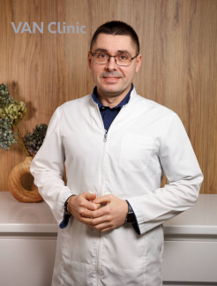 Ханов Віктор Володимирович