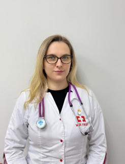 Оксьоненко Олена Андріївна