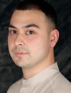  Конов Станіслав Вінхович 