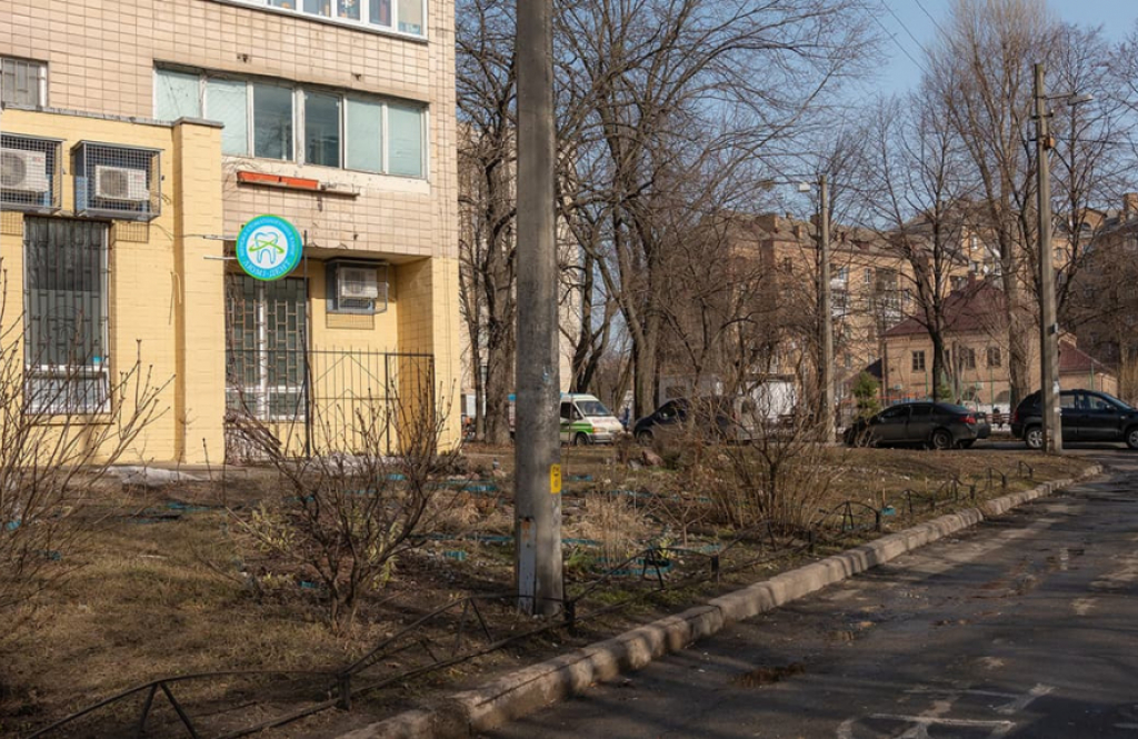 Стоматологічна клініка «Люмі-Дент» Солом'янка