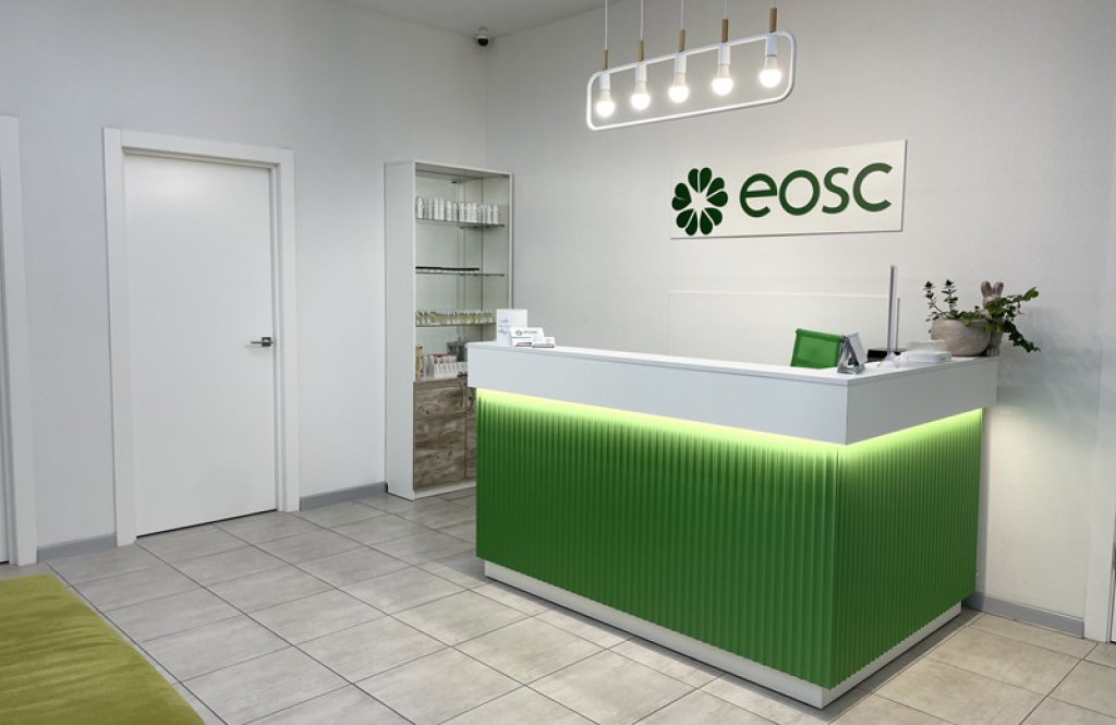 Центр апаратної подології та естетики EOSC в Ірпіні