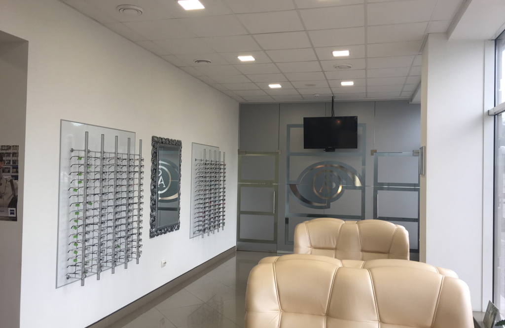 Центр відновлення зору Анатолія Совви в Хмельницькому