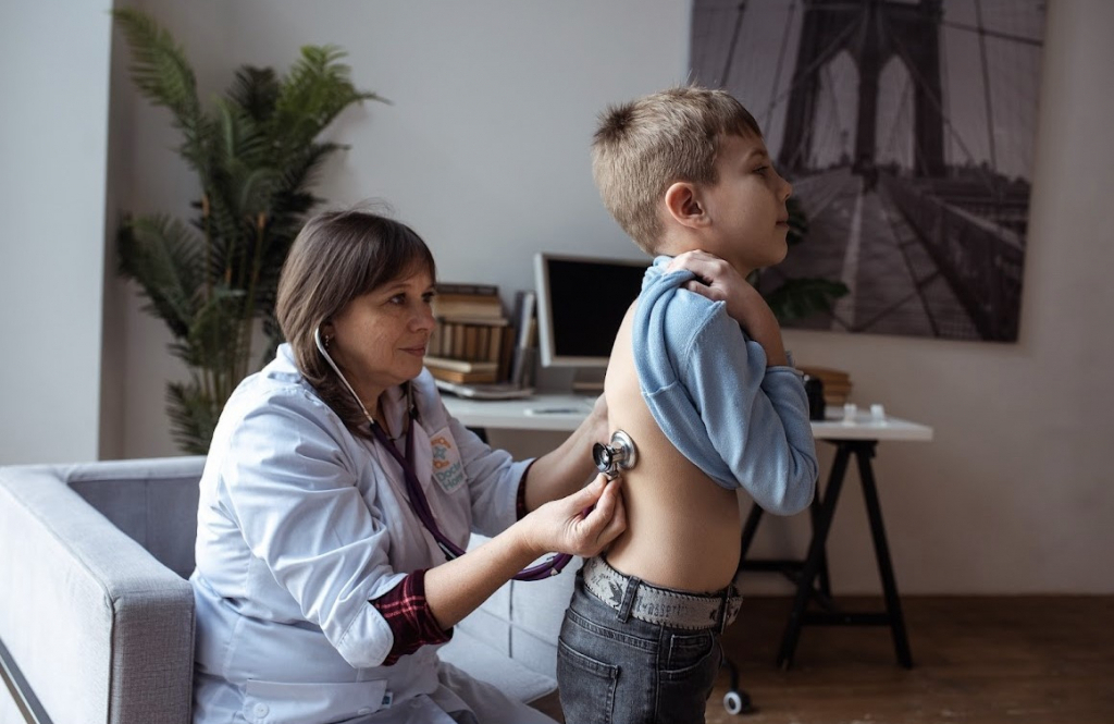 Doctor Home, медичний центр на вул. Драгоманова