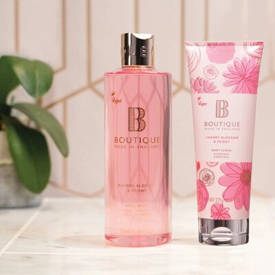 Скраб для тіла Boutique Cherry Blossom & Peony, 225 г